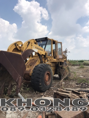 ขายด่วน รถตัก furukawa fl330l เครื่องเดิม ระบบครบ รถจอด มีเอกสารซื้อขาย เพียง 500000 บาทต่อรองได้