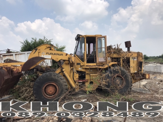 ขายด่วน รถตัก furukawa fl330l เครื่องเดิม ระบบครบ รถจอด มีเอกสารซื้อขาย เพียง 500000 บาทต่อรองได้