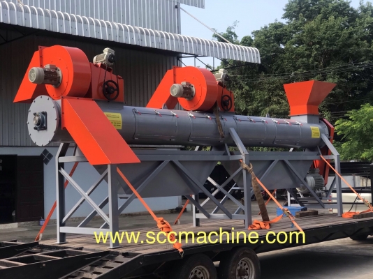 เครื่องปอกฉลากขวดน้ำพลาสติก