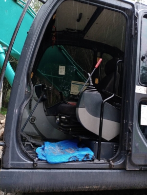 มี VDO ให้ชม.KOBELCO SK200-8 YN 12 SUPER XM ไมล์10500ชม.เอกสารอินวอย ราคา 2,100,000