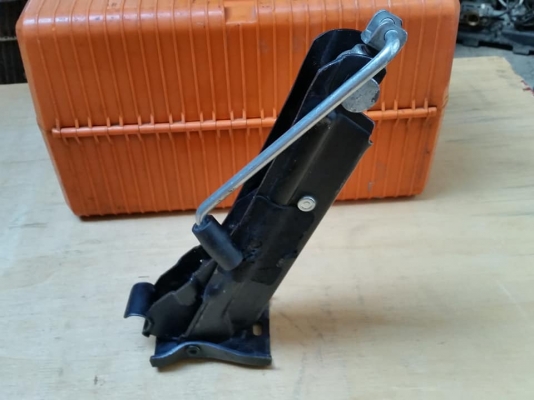 truck2hand cover