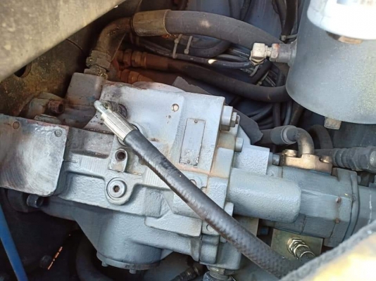 ขาย SUMITOMO SH 60-2 เก่านอกแท้  สภาพสวย เดิมๆๆ  เครื่องปั๊มแห้ง  ใช้  โทร 089-3818694 จ๊อย