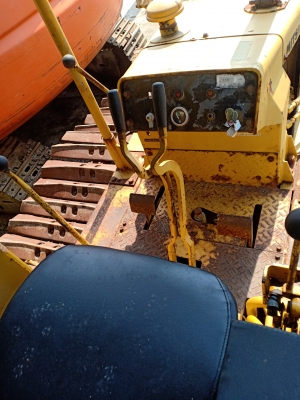 ขายจ้า..รถดัน..MITSUBISHI BD2F. เก่านอกแท้  แทรคใหญ่   เครื่องปั๊มดี  สภาพสวย เดิมๆๆ พร้อมใช้  โทร 089-3818694 จ๊อย