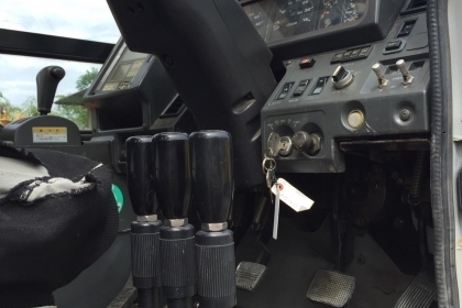 ขาย เครน 10ตัน TADANO TR100M นำเข้าจากญี่ปุ่น โทร.086-303-9797 กู๋อ๋า ขาย เครน 10ตัน TADANO TR100M นำเข้าจากญี่ปุ่น โทร.086-303-9797 กู๋อ๋า