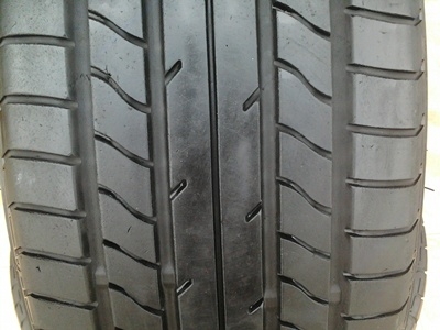 ขายยาง215/45/18 ปี 1511 YOKOHAMA ADVAN A10   1ชุด