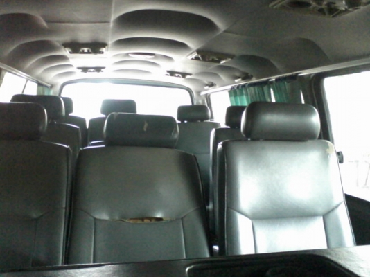 ขายรถตู้หัวจรวดปี45รถสวยจัดมากพร้อมใช้ถูกๆ