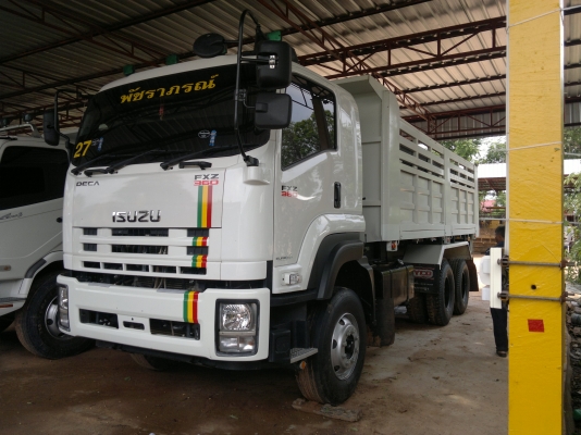 ISUZU FXZ 360 แรงม้า 2 เพลา กระบะดั้ม รถ 5 เดือน วิ่ง 20000โล