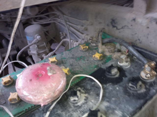 รถอิซูซุ 10 ล้อ หัวลาก เปลื่ยนเครื่อง 320 แรงม้า ( นางฟ้าแท้ ) สนใจติดต่อ 081 - 6079515 รถอิซูซุ 10 ล้อ หัวลาก เปลื่ยนเครื่อง 320 แรงม้า ( นางฟ้าแท้ ) สนใจติดต่อ 081 - 6079515