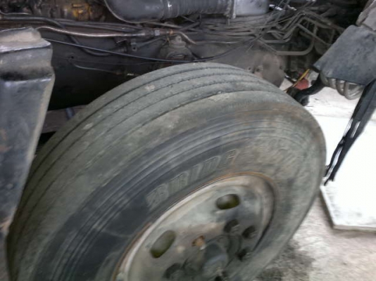 รถอิซูซุ 10 ล้อ หัวลาก เปลื่ยนเครื่อง 320 แรงม้า ( นางฟ้าแท้ ) สนใจติดต่อ 081 - 6079515 รถอิซูซุ 10 ล้อ หัวลาก เปลื่ยนเครื่อง 320 แรงม้า ( นางฟ้าแท้ ) สนใจติดต่อ 081 - 6079515