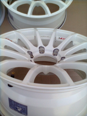 ขายแม็กขอบ 17 6รู LENSO 8นิ้ว 4 วง