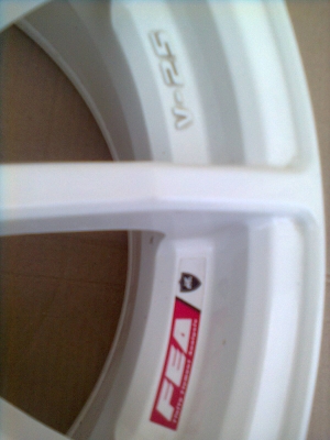 ขายแม็กขอบ 17 6รู LENSO 8นิ้ว 4 วง