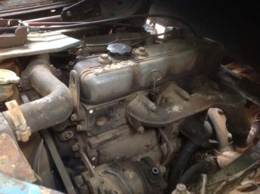 6 ล้อ  สั้น.    ร้อยแรง