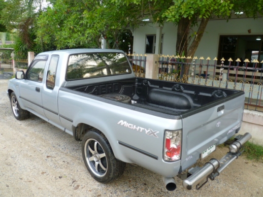 ขายโตโยต้าไมตี้เอ๊กแค๊ป ปี 97  โทร 081 3298448