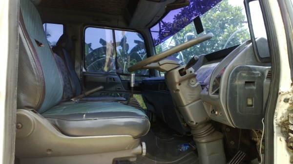 (เหลือ1คัน)HINO FL3H 195แรง สิบล้อเพลาเดียวตู้เย็น (เหลือ1คัน)HINO FL3H 195แรง สิบล้อเพลาเดียวตู้เย็น