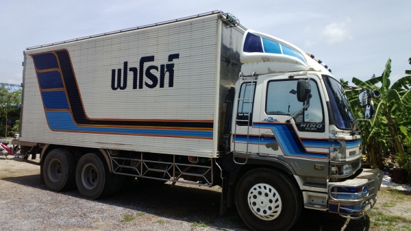 (เหลือ1คัน)HINO FL3H 195แรง สิบล้อเพลาเดียวตู้เย็น (เหลือ1คัน)HINO FL3H 195แรง สิบล้อเพลาเดียวตู้เย็น
