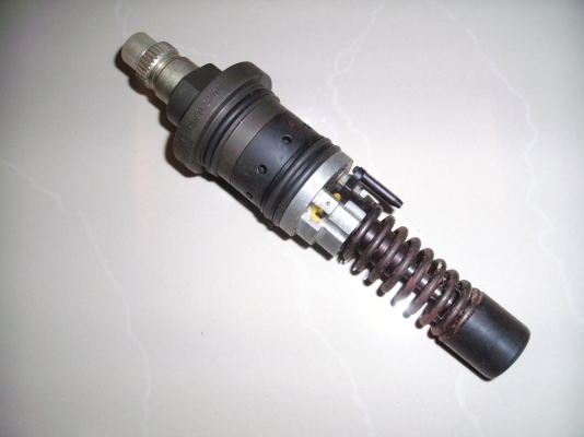 Deutz BFM1013 fuel pump 0414401101,0211 1066