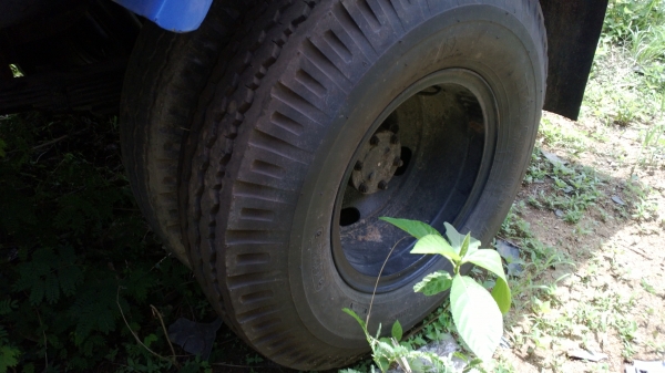 6ล้อNHRไม่ดั้มกะบะเหล็ก3.10ม.คันนี้บิ้วมาใหม่ เครื่อง110แรง สวยๆ