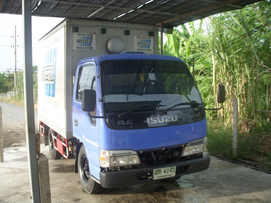 4ล้อ ISUZU NKR ไม่ติดเวลา**รถห้าง**