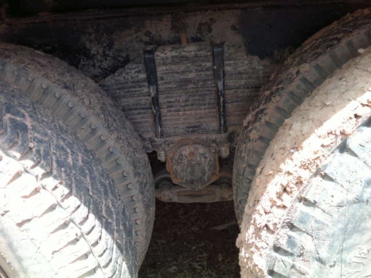 รถฮีโน่ 10 ล้อดั้ม FM227  220 แรงม้า  สนใจติดต่อ 081 - 6079515