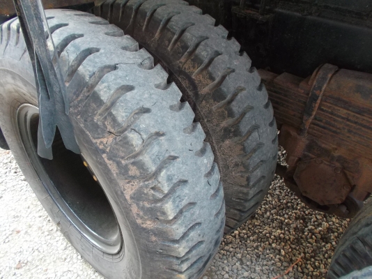 ขายด่วนรถสิบล้อหลง2เพลาดรั้มTDS/1316เครือง195แรงม้า ขายด่วนรถสิบล้อหลง2เพลาดรั้มTDS/1316เครือง195แรงม้า