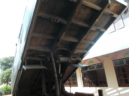 ขายด่วนรถสิบล้อหลง2เพลาดรั้มTDS/1316เครือง195แรงม้า ขายด่วนรถสิบล้อหลง2เพลาดรั้มTDS/1316เครือง195แรงม้า