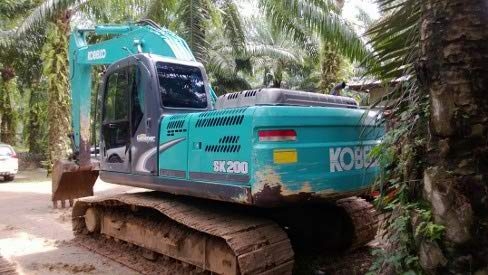 รถแบคโฮ KOBELCO YN-12 รถทำงาน 2,600 ซม. สนใจติดต่อ 081 - 6079515 รถแบคโฮ KOBELCO YN-12 รถทำงาน 2,600 ซม. สนใจติดต่อ 081 - 6079515