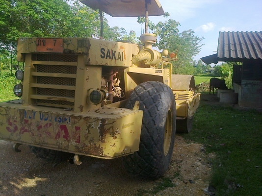 รถบดสั่นสะเทีอกSAKAI  SV91 รถสวยรถดี รถแห้งทั้งคัน มีเล่มทะเบียน