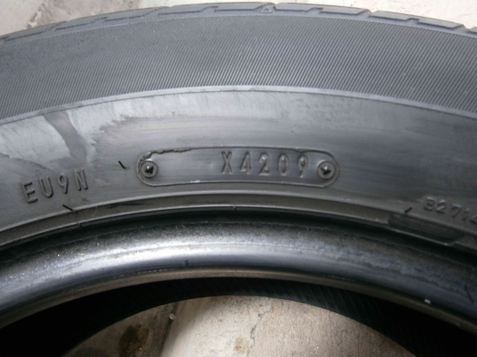 ขายยางมือสอง 195 65 R15 ปี 09 ราคาถูกครับ