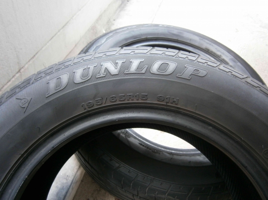 ขายยางมือสอง 195 65 R15 ปี 09 ราคาถูกครับ