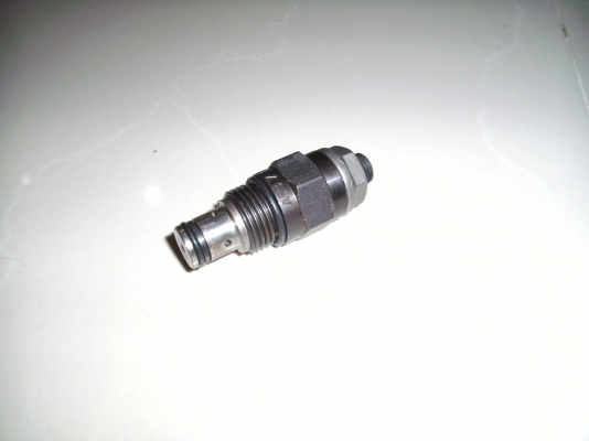 Spare part VOE 11002643 Relief valve (Volvo)