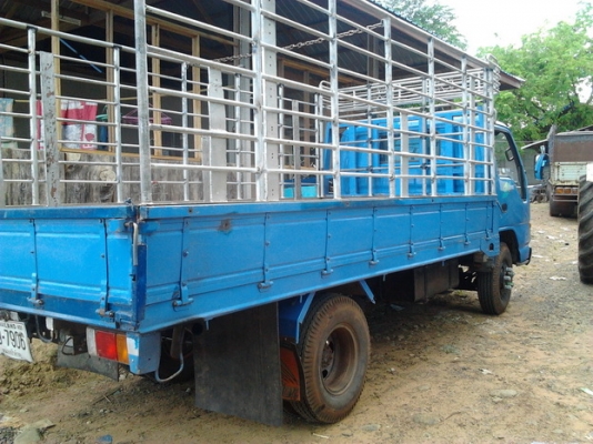 ***ขายแล้วครับขอบคุณ Truck2hand ขาย 6ล้อ ISUZU 120 NPR66L ประกอบ สภาพสวยๆเดิม เครื่องเดิม4HF1 120HP แห้งดี ไม่เยิ้ม ช่วงล่างเดิมๆแน่น คัสซีสวยมาก สวยทั้งเส้น ไม่มีบวมไม่มีผุ สีเดิมโรงงาน ยาง7.50 สวย6เส้น กระบะพื้นไม้คอกเหล็ก 4.30ม.สภาพดี ไม่ผุ หัวบาง ภายใ