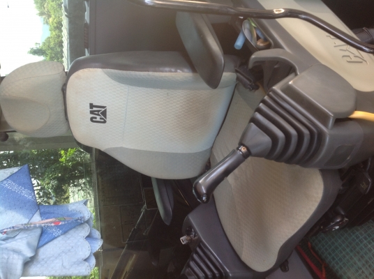 ขายรถขุด CAT320D ราคา 2,650,000 บาท