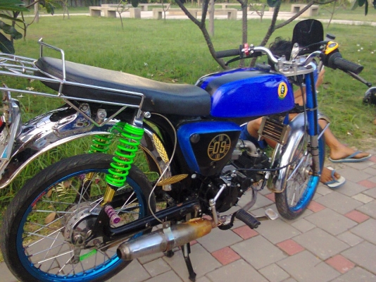 ขายครับa100 เครื่องไลฟาน150 มีทะเบียน ราคา25000บาทไทย อยู่สมุทรปราการครับ ติดต่อ 0842069216 ครับผม