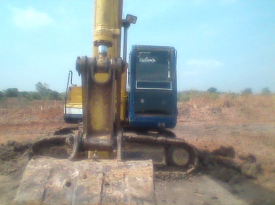 ขาย KOBELCO 100-3 สภาพดี เอวแน่น โซ่หนา แอร์เย็น ไฟฟ้าเต็ม ขาย KOBELCO 100-3 สภาพดี เอวแน่น โซ่หนา แอร์เย็น ไฟฟ้าเต็ม