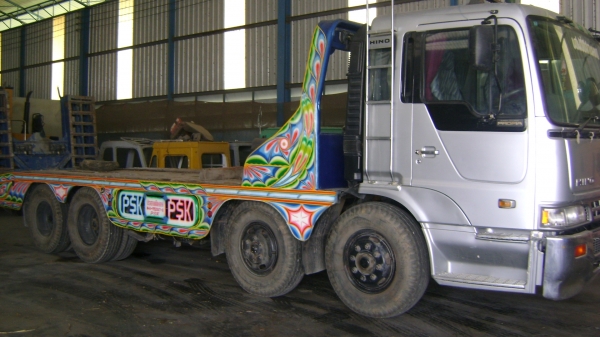 ต้องกรขายรถบรรทุก12ล้อ PROFIA