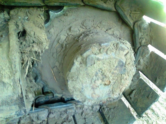 ขายด่วน..รถขุด KOMATSU PC100-2 ช่วงล่างสวย 90\% รถสวยครบ พร้อมใช้งาน.