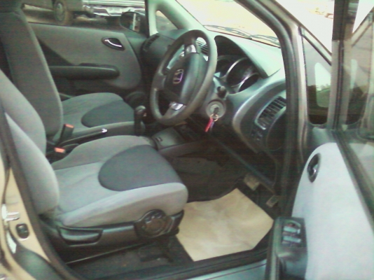 ขายฮอนด้า แจ๊ซ ตัวท๊อป ถูกสุดๆอยู่สารคาม