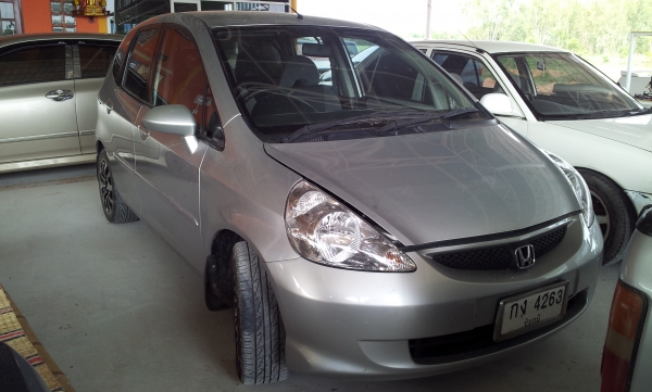 ขาย ฮอนด้า แจ๊ส แอร์แบ็คคู่ ถูกๆ ครับ