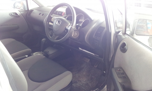 ขาย ฮอนด้า แจ๊ส แอร์แบ็คคู่ ถูกๆ ครับ ขาย ฮอนด้า แจ๊ส แอร์แบ็คคู่ ถูกๆ ครับ