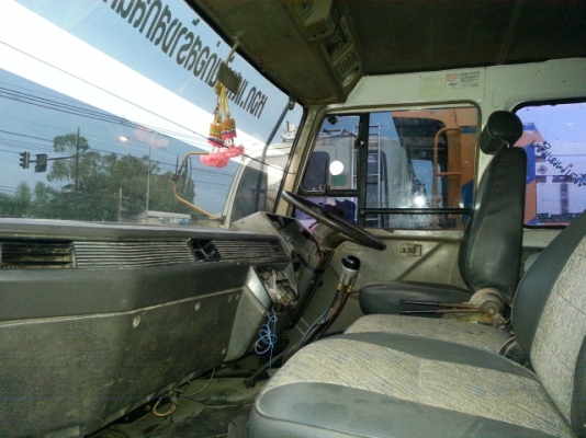 ขายด่วน MITSUBISHI FN527MTD5109 สองเพลาดั้มสภาพพร้อมใช้สุดๆรีบโทร 0811838154 0801515451