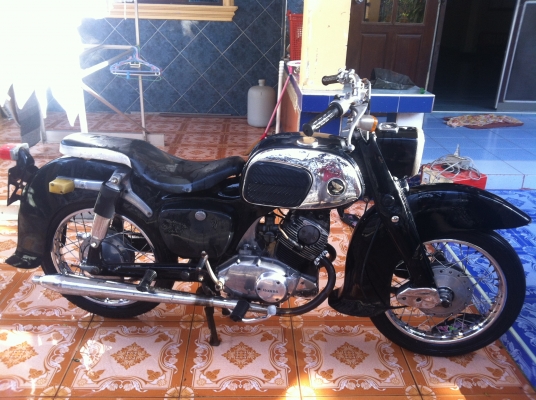 ขายc95 2 คัน c 92 3 คัน มีเล่ม และ เอกสาร โทรสอบถามได้ ต่อรองได้ครับ 0918759329