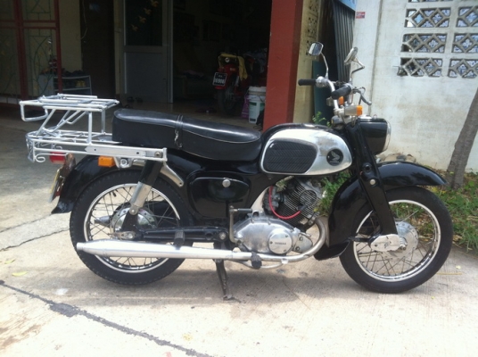 ขาย c92 โครง benly สวยๆเดิมๆ แห้งๆ มีทะเบียนโอน ภาษีเต็ม เครื่องจบ สีดี ขีไกลๆได้ไม่มีปัญหา 55000 0918759329