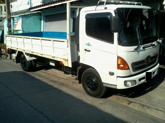 รถบรรทุก6ล้อ ยี่ห้อ HINO MEGA FC 5.50