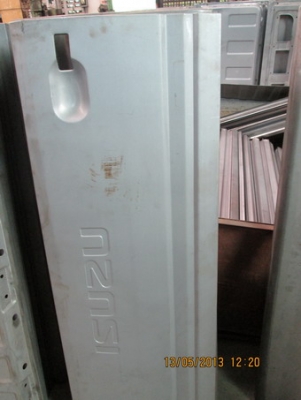 ขายอะไหล่ฝาท้าย / คานชัชซี / คานหูลาก / โครงกันชนหน้า