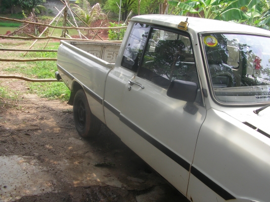 มาสด้า 5เกียร มีแอร ยางใหม่ ภาษีไม่ขาด พร้อมใช้งาน