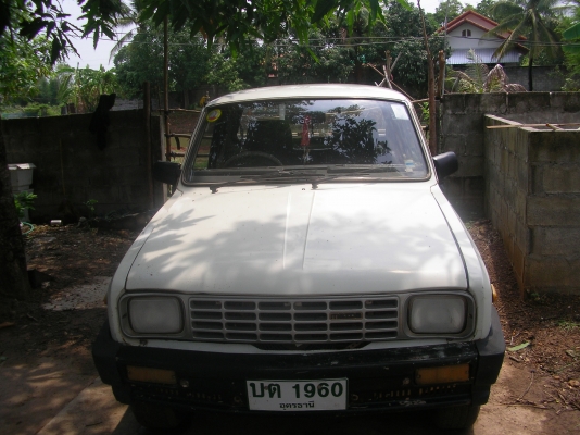 มาสด้า 5เกียร มีแอร ยางใหม่ ภาษีไม่ขาด พร้อมใช้งาน