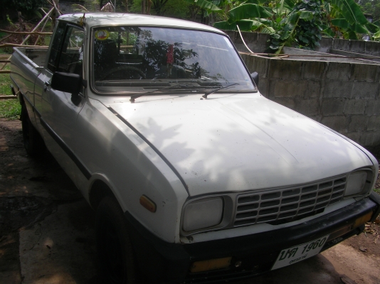 มาสด้า 5เกียร มีแอร ยางใหม่ ภาษีไม่ขาด พร้อมใช้งาน