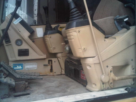 ขาย CAT320 REGA(791 ชม.รุ่นพิเศษจากญี่ปุ่น)