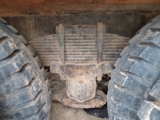 ขายรถ10ล้อ2เพลา พร้อมสโลว์5เกียร เป็นเทเลอร์เข็นแม็กโค120 สภาพพร้อมใช้