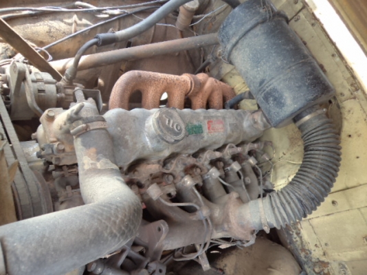 ขายรถ10ล้อ2เพลา พร้อมสโลว์5เกียร เป็นเทเลอร์เข็นแม็กโค120 สภาพพร้อมใช้